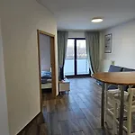Διαμέρισμα Stylish Newly Renovated 1br With Free Parking Near Arkadia Βαρσοβία
