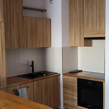 Stylish Newly Renovated 1Br Apartment With Free Parking Near Arkadia
