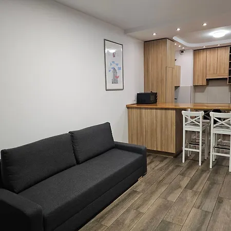 Stylish Newly Renovated 1br With Free Parking Near Arkadia Apartamento